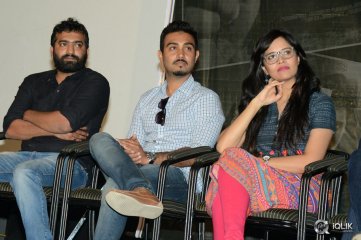 Kshanam Movie Thanks Meet